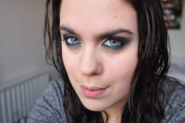 How To Do Effy Stonem Makeup