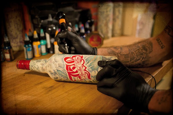 http://adcstudio.blogspot.tw/2014/02/j-real-tattooed-bottles-by-sphinx.html