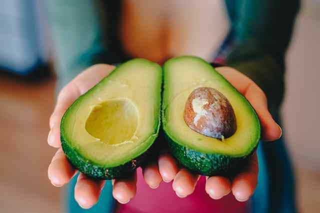 reasons to eat more avocados