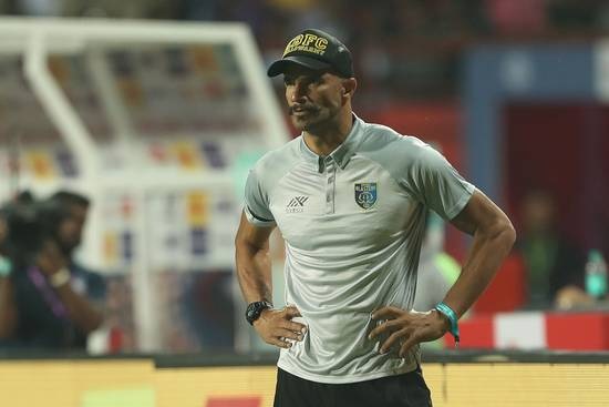 Kerala Blasters sacked David James