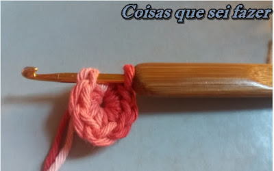 Flor de crochê simples Flor de crochê simples