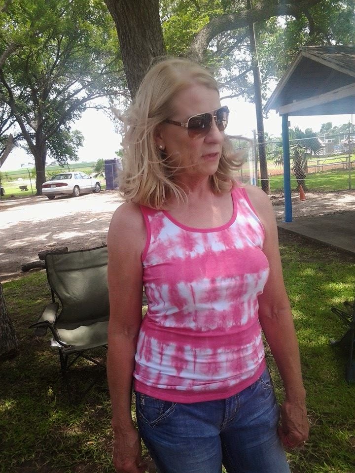 YELLOWDOG GRANNY ADAMSON REUNION AT WEST, TEXAS POOL..