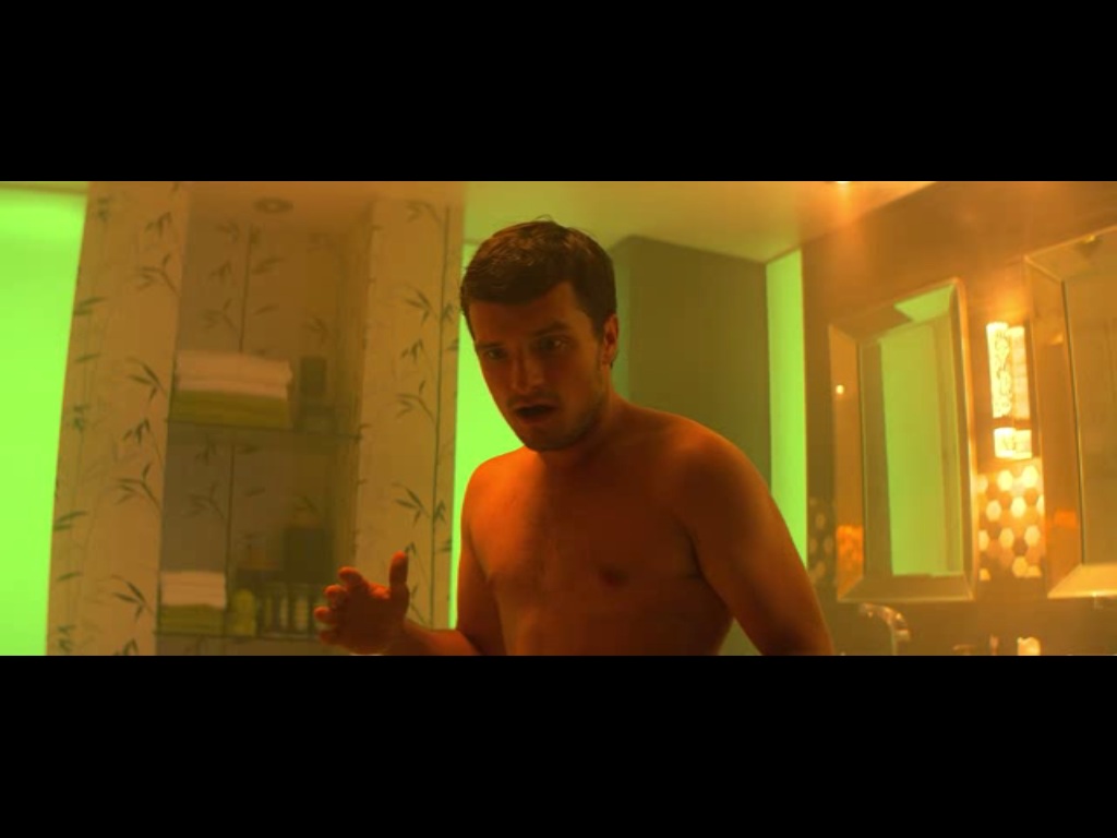 Future Man 1x12 - Josh Hutcherson(s) 🎥 - Desnudos en películas