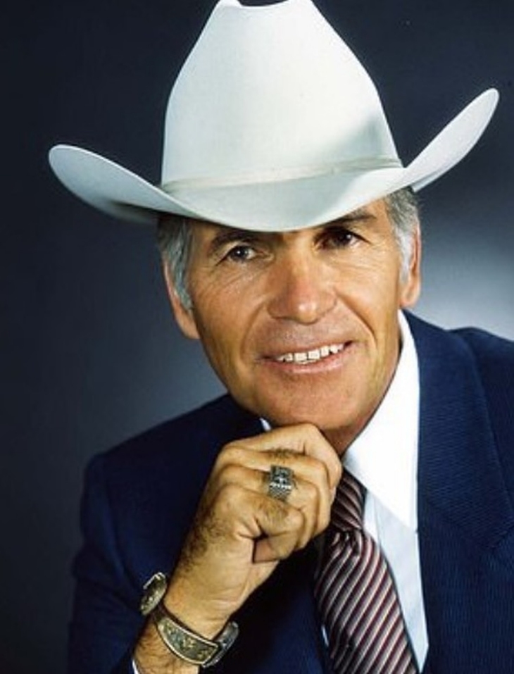 Muere a los 90 años Robert Norris, el 'Hombre Marlboro' que nunca fumó Robert Norris