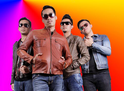 Hijau Daun - Sakit Tapi Ku Rindu Hijau Daun - Sakit Tapi Ku Rindu