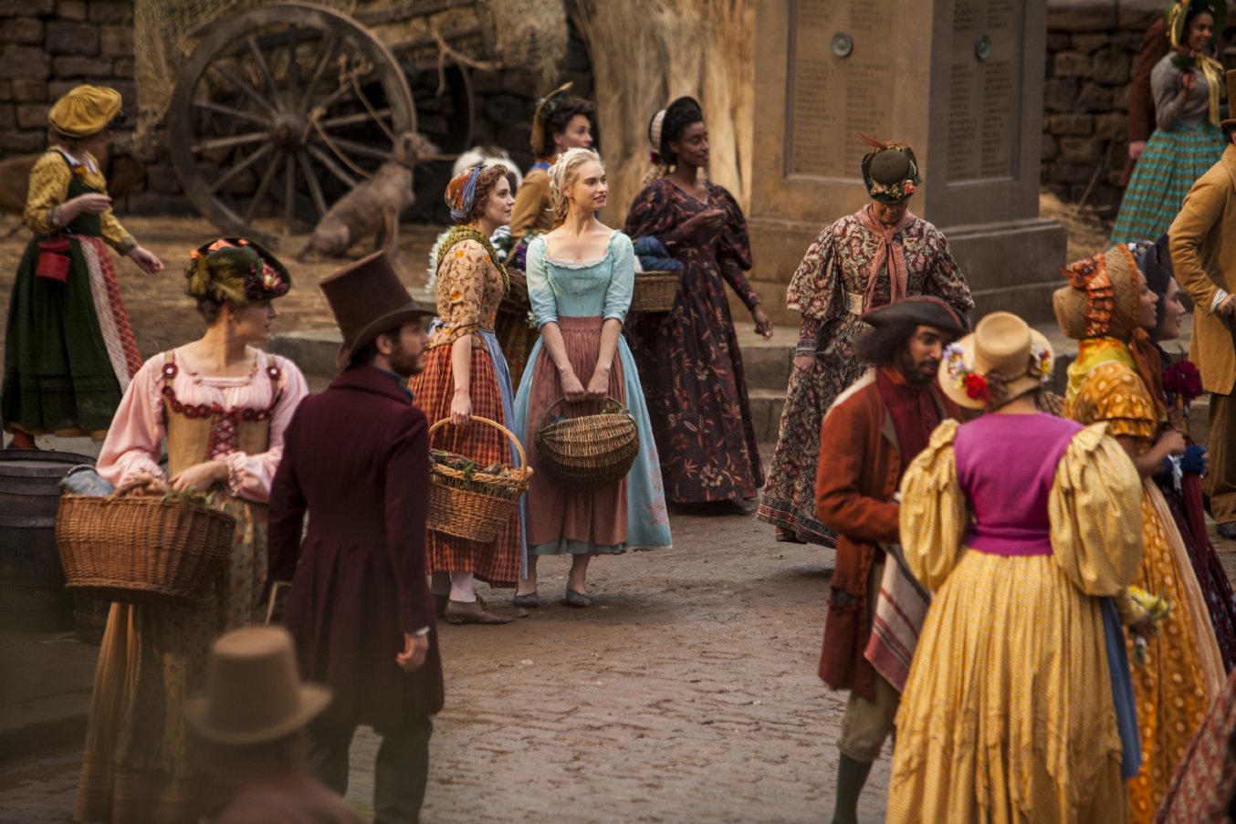 The Disney Dolls: My Favorite New Pictures from Cinderella, 2015