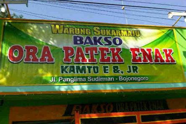 Contoh Banner Promosi Nama Usaha Warung Bakso Yang Unik Dan Menarik