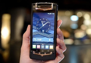 Lelang Smartphone Mahal, Vertu Ingin Lunasi Hutang