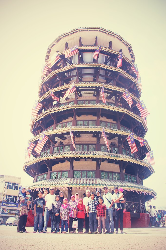 Menara Condong Teluk Intan, Perak