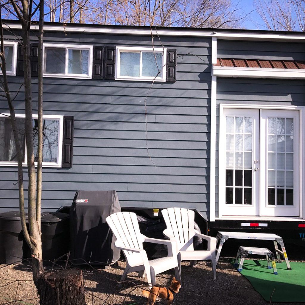 The Everest (290 Sq Ft) [ TINY HOUSE TOWN ]