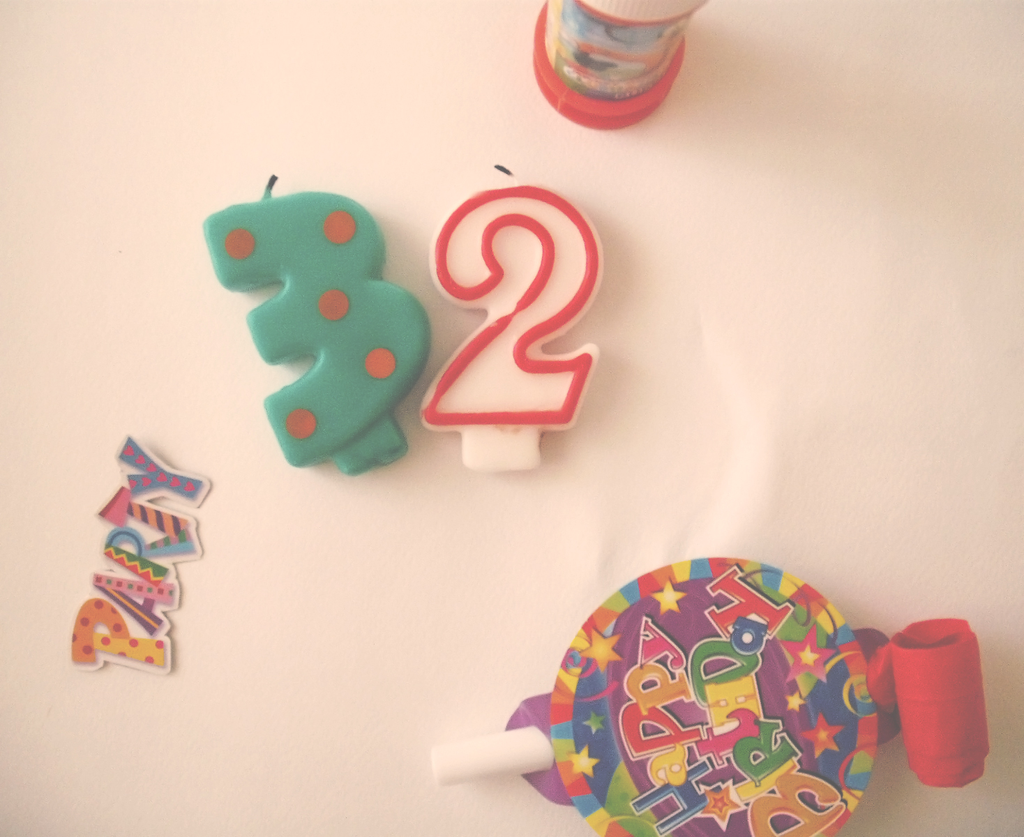 32 years old birthay party candle 32 years birthday cake candles