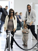 Kourtney Kardashian. http://officialkourtneyk.celebuzz.com/ (kourtney kardashian pregnant mason dash scott disick airport )