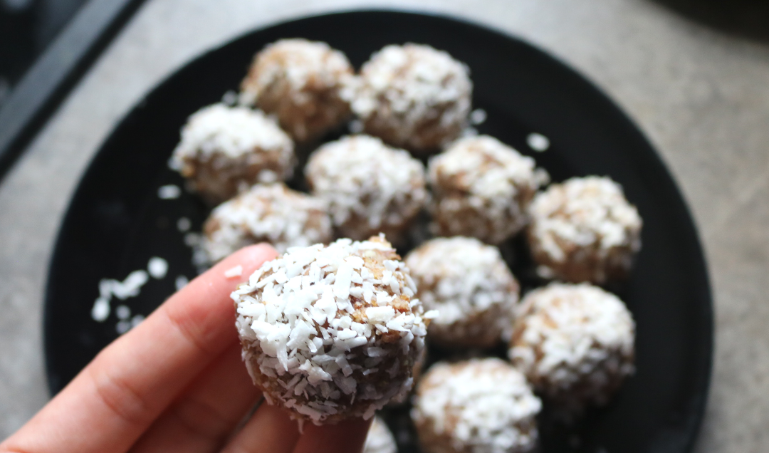 Apricot & Coconut Energy Ball Recipe Kit review