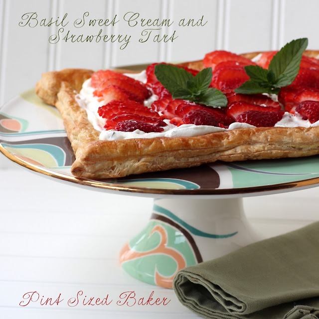 Organic Basil and Strawberry Tart from @pintsizedbaker #SpingFlavors 