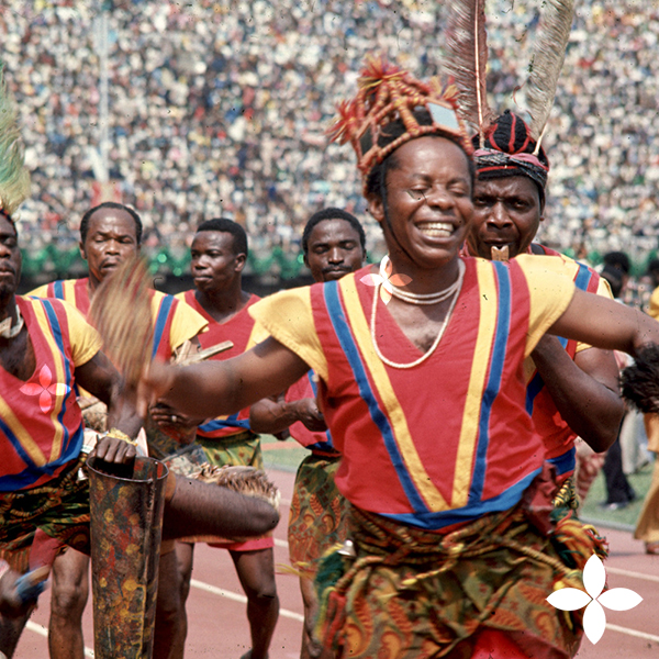 Ụ́kpụ́rụ́ Images of Igbo Before Atilogwu Dancers, Festac 1977