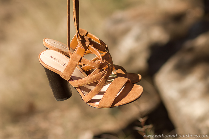 Zapatos de tiras de ante marrón con tacón ancho de ALDO Shoes | With Or Without Shoes Blog Influencer Moda Valencia España