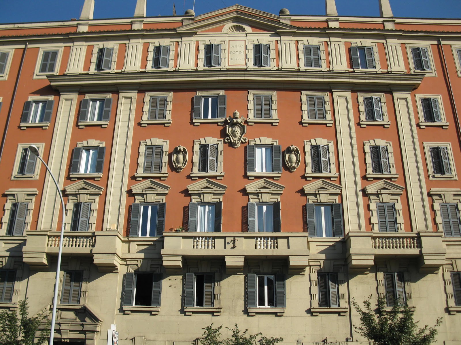 orbis-catholicus-secundus-1930s-architecture-in-rome