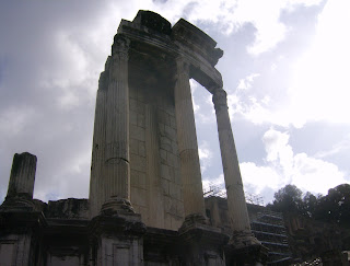 Ναός της Εστίας στην αρχαία αγορά της Ρώμης