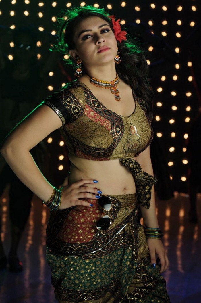 hansika-hot-dancing-stills-5.jpg