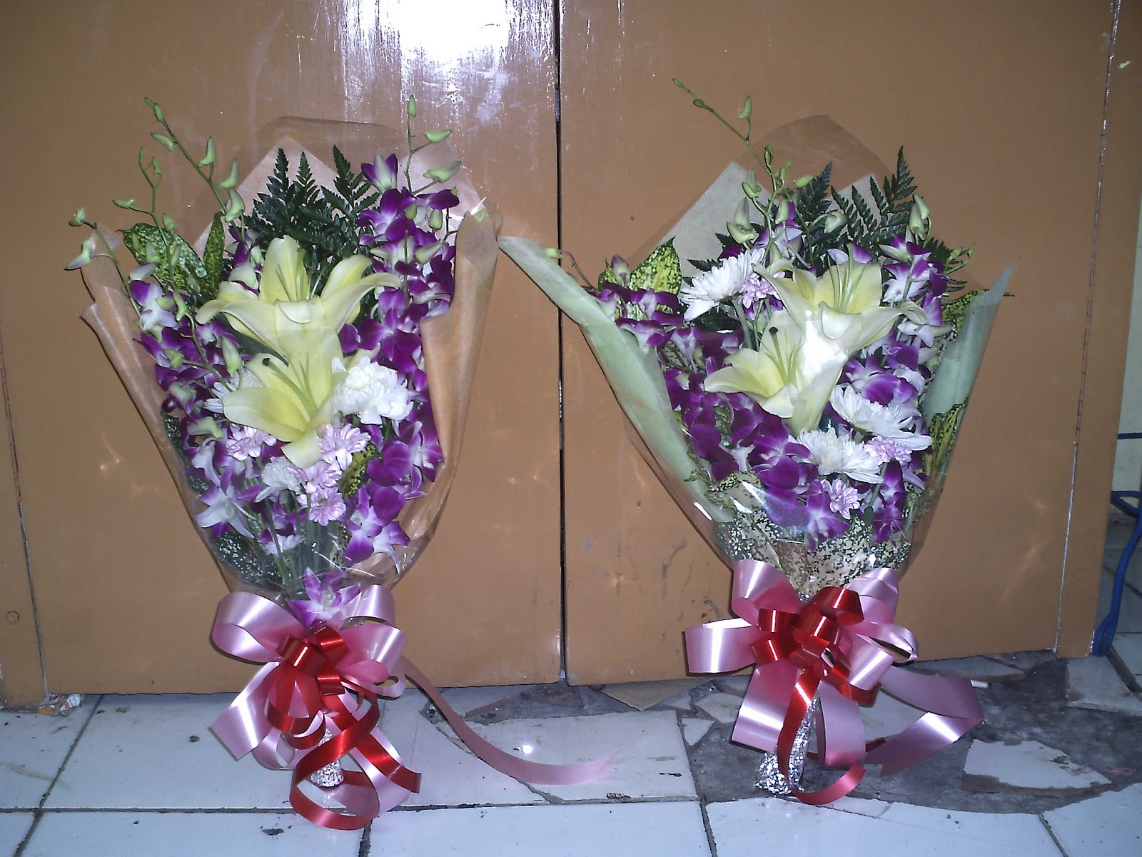  Bunga  Tangan Anggrek  dan Lili  indie florist