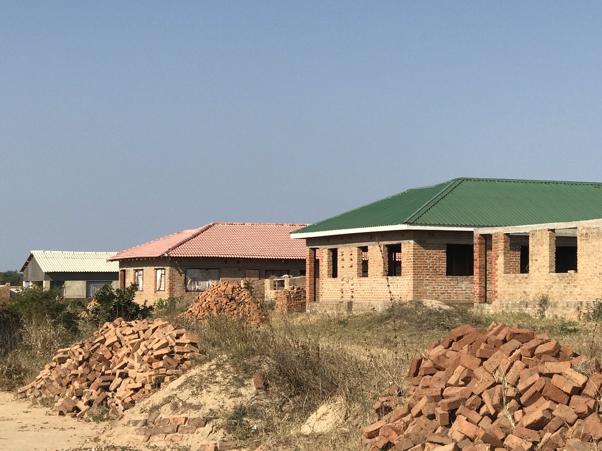 Mafaro PICS ZVIRIKUFAYA PA MT DARWIN