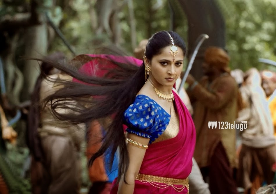 First Look : Anushka in Baahubali - kewl walls