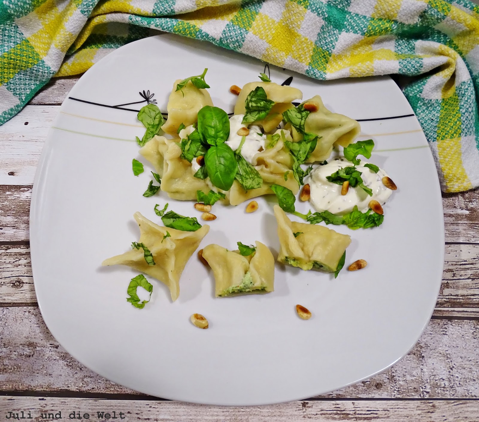 Manti Mit Basilikum Ricotta Fullung Vegetarisch