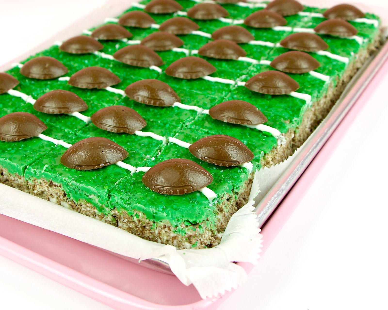 Football Field Cocoa Rice Krispie Treats for Superbowl - The