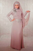 Dress Muslim Brokat Wanita Masa Kini
