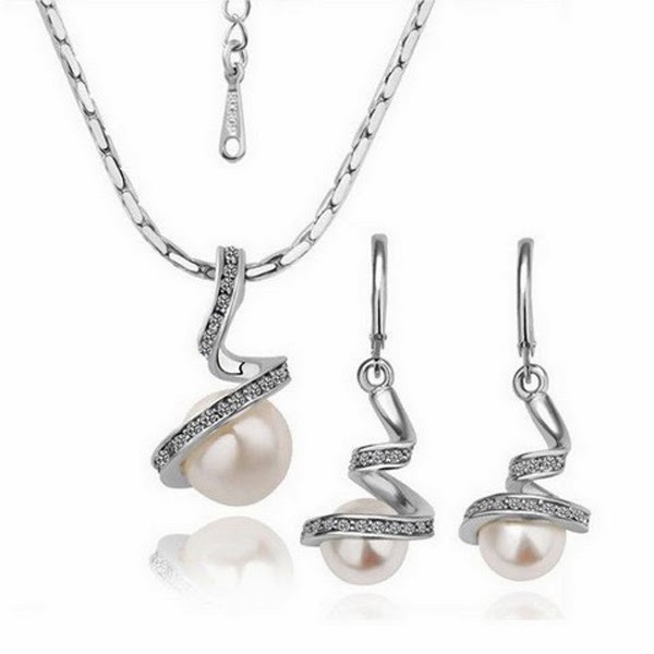 YMShoppe: Gold Silver Spiral Crystal White Pearl Necklace Earrings ...
