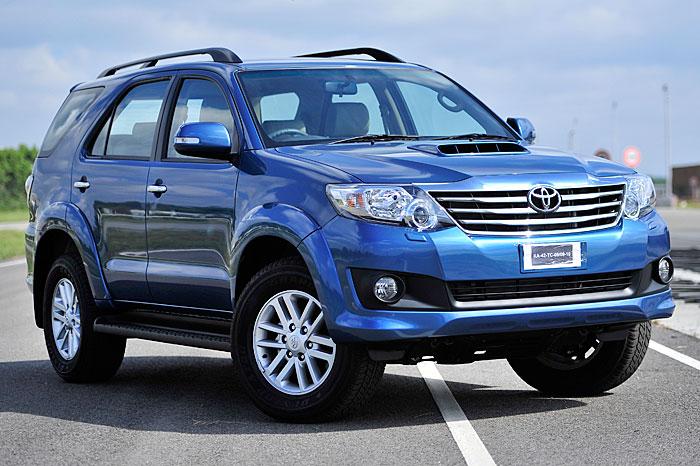 Autocars First Drive New Fortuner Auto Review Test Drive