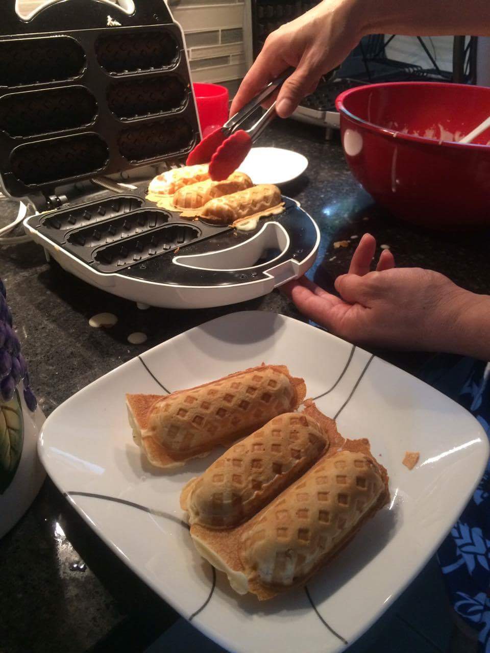 Find Your Manuals Here... Waffle Hotdog Maker