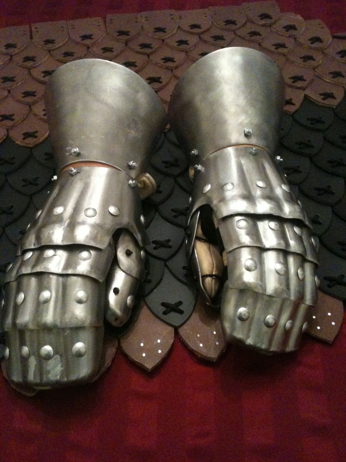 Arm Thyself! Interlude New Gauntlet Pattern