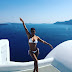 Juliana Paes arrasa de biquíni branco em foto de viagem na Grécia