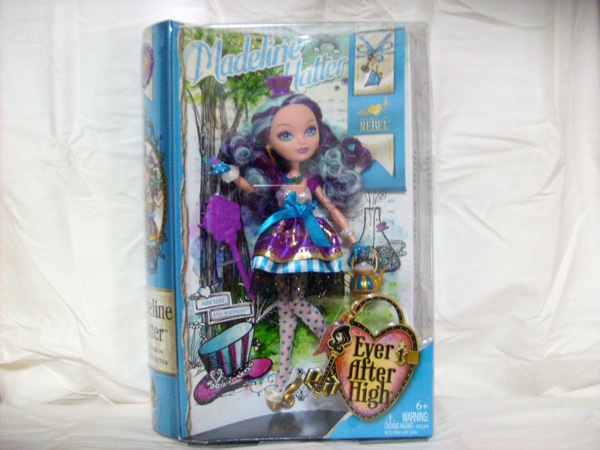 Ever After High Dolls 4 Pack - Raven Queen, Apple White, Madeline Hatter,  Cerise