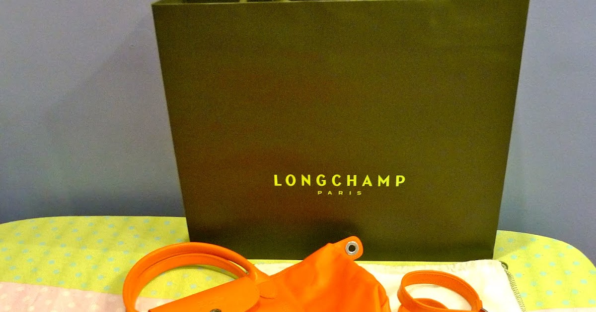 Longchamp Discounts at Rustan's June 2021: Official Details