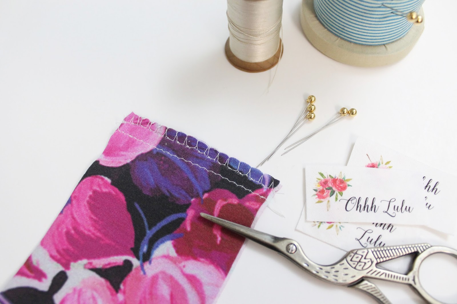 How to sew knit fabric without using a serger. Ohhh Lulu