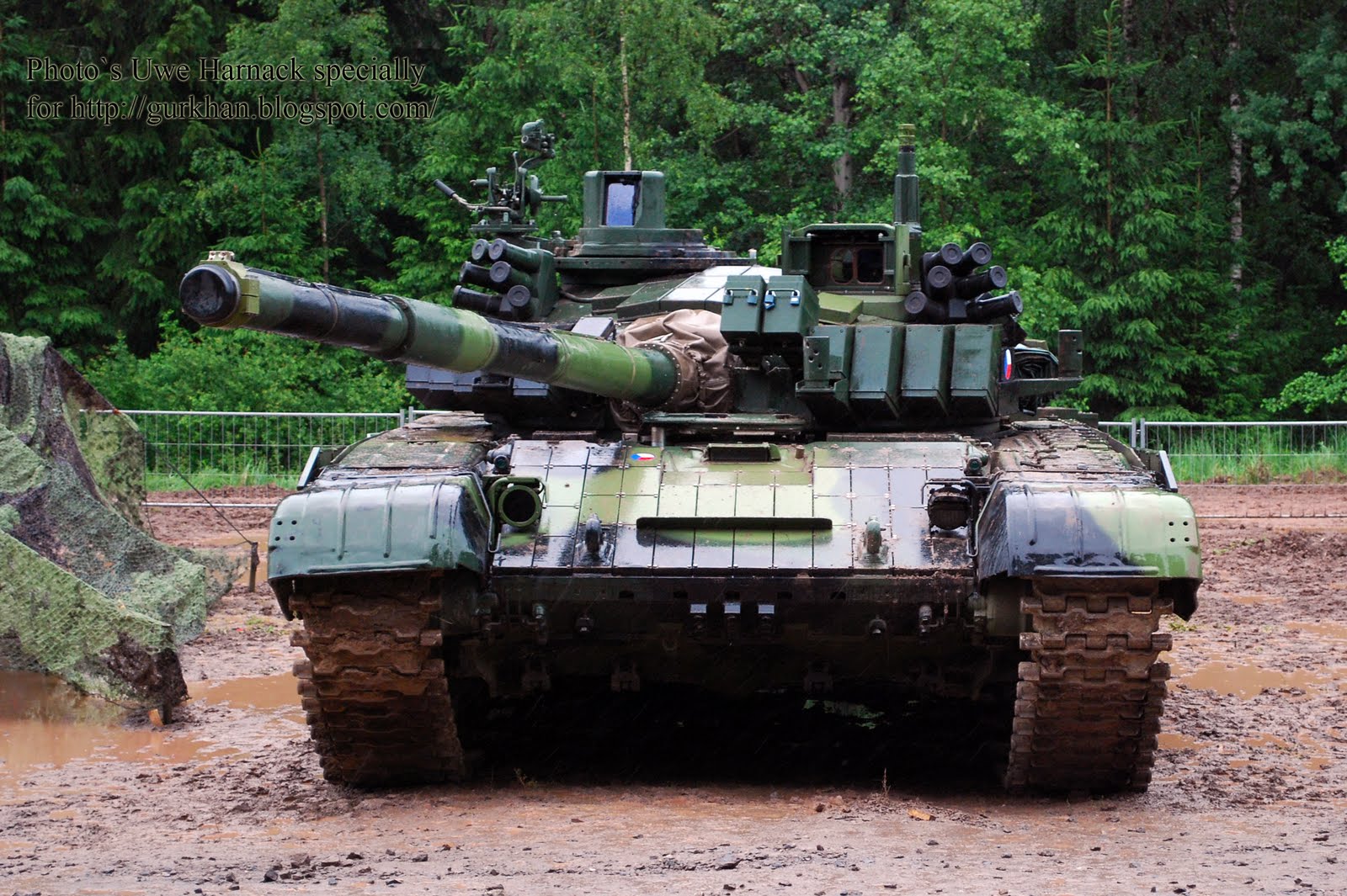 Д т 94. T-72m4 cz. Танк т-72 Чехия. T-72m4. T-72m2 «Модерна».