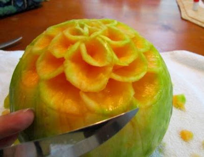 how to carve fruit into a flower