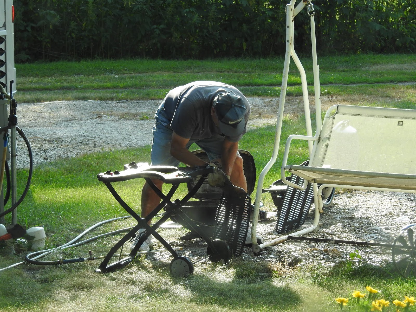 Barb and Butch's Big Adventure: Hwy 141 Garage Sale -First weekend each