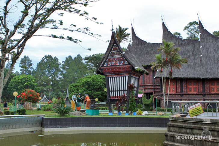 taman margasatwa dan budaya kinantan bukittinggi