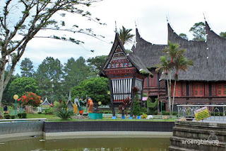 taman margasatwa dan budaya kinantan bukittinggi