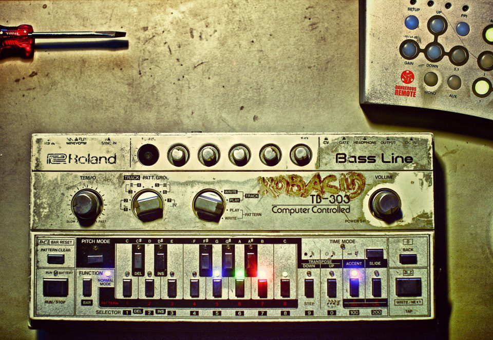 WallSheets Old School Mixer Desktop Wallpapers and Backgrounds