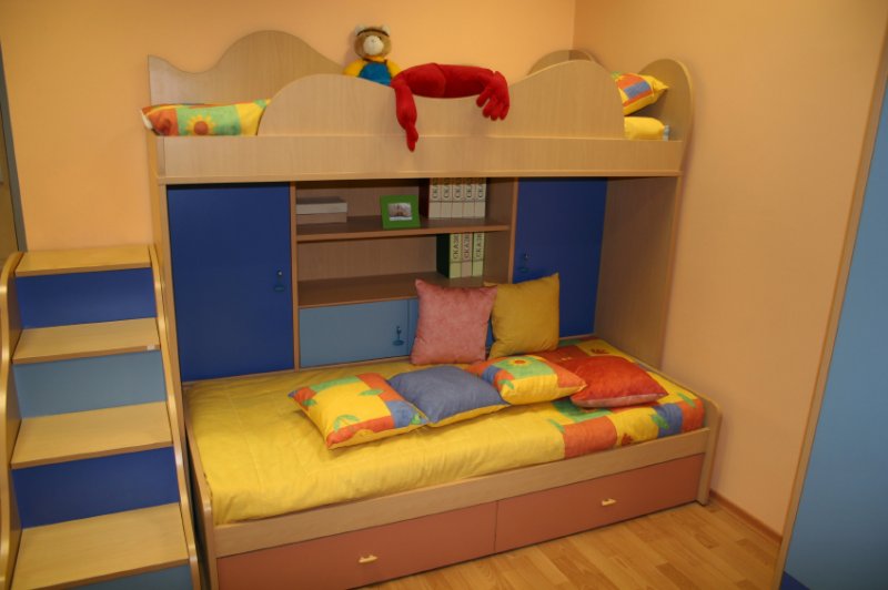 Ideas para decorar el dormitorio de niños y niñas a todo color