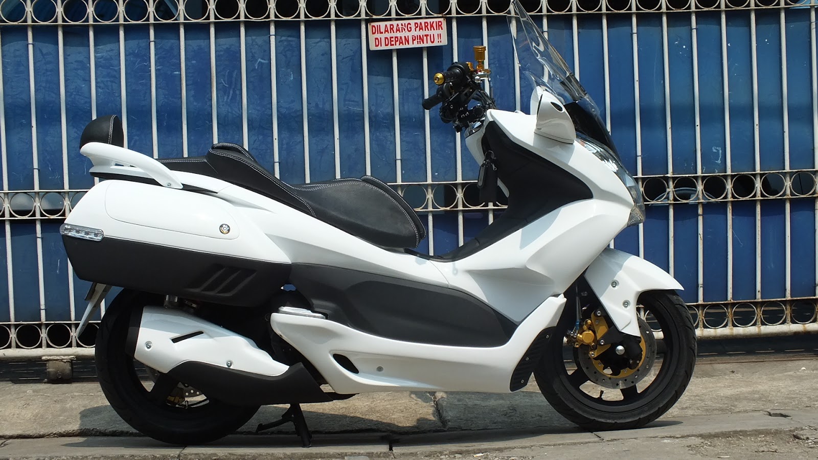 gambar modifikasi jok honda pcx sobotomotif gambar modifikasi jok honda pcx sobotomotif