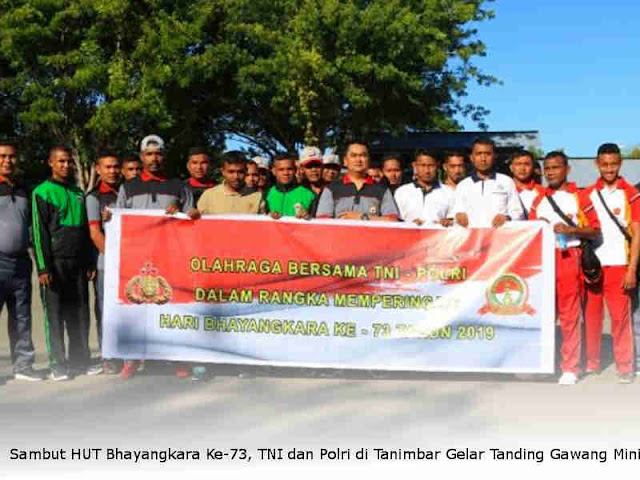 Sambut HUT Bhayangkara Ke-73, TNI dan Polri di Tanimbar Gelar Pertandingan Gawang Mini Sambut HUT Bhayangkara Ke-73, TNI dan Polri di Tanimbar Gelar Pertandingan Gawang Mini