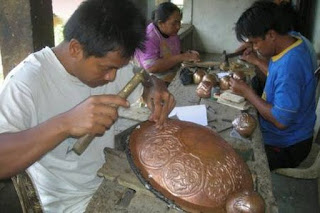 Pada awalnya, warga Desa Tumang hanya memproduksi peralatan rumah tangga seperti wajan, kendil, kwali, dandang, dan banyak lagi.