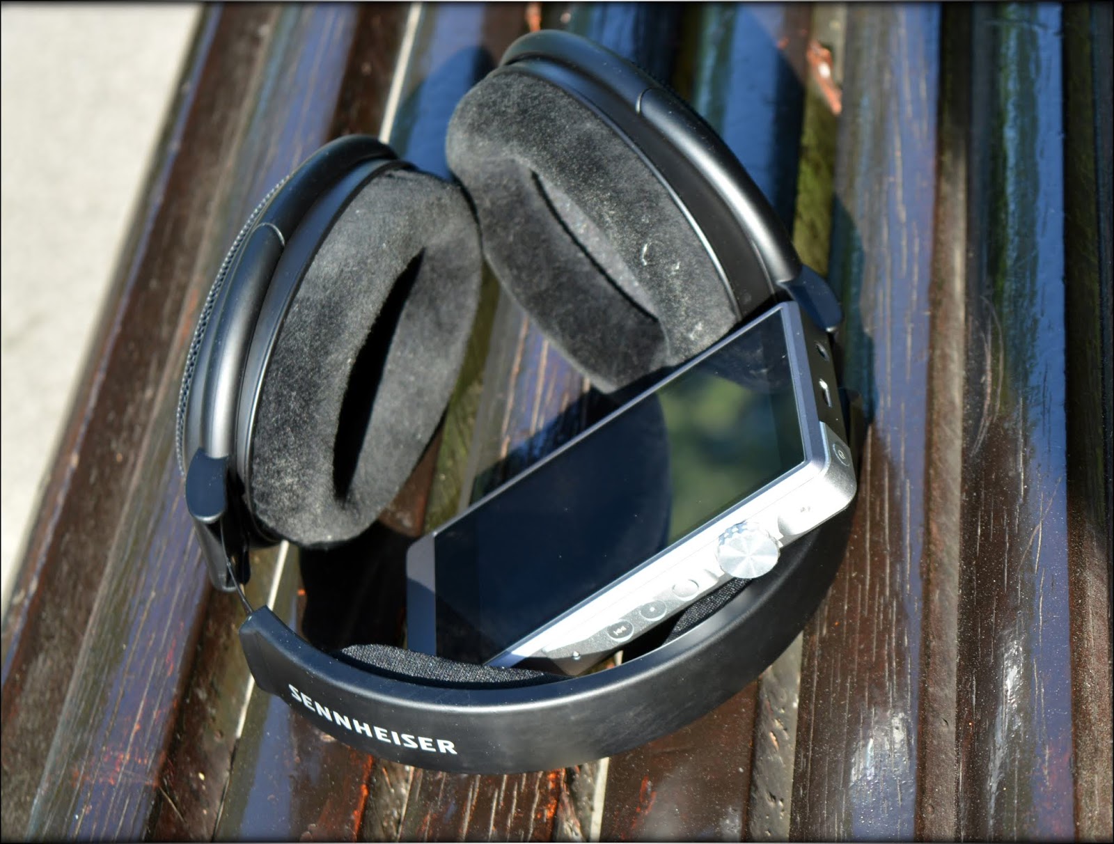 Changing The Status Quo - Sennheiser HD660S Headphones Review Changing The Status Quo - Sennheiser HD660S Headphones Review