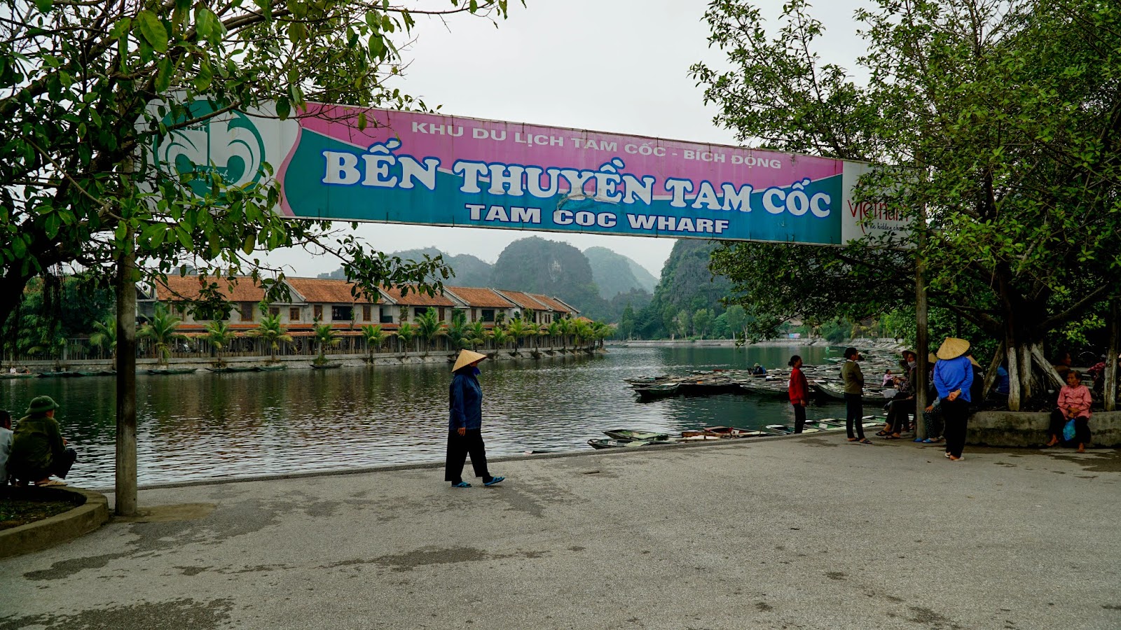 Tam Coc wharf