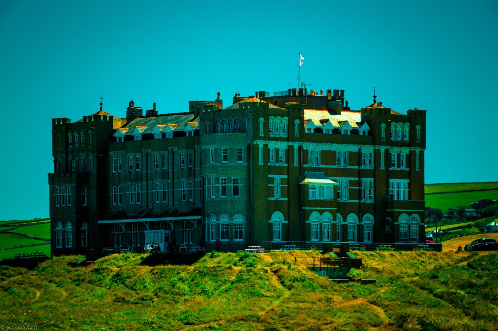 Enjoy your time with beautiful places Camelot Castle Hotel